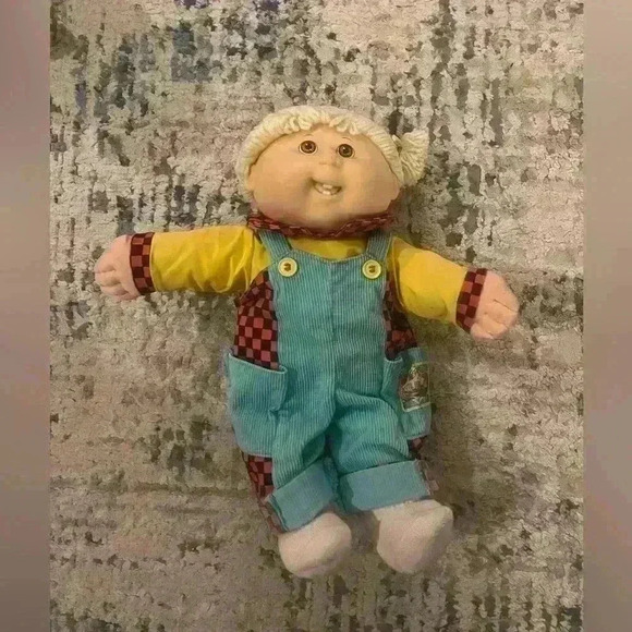 Authentic  CPK in good condition - Picture 3 of 10